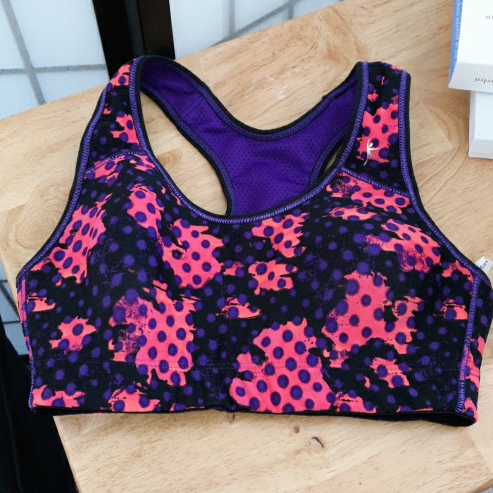 Danskin sports bra